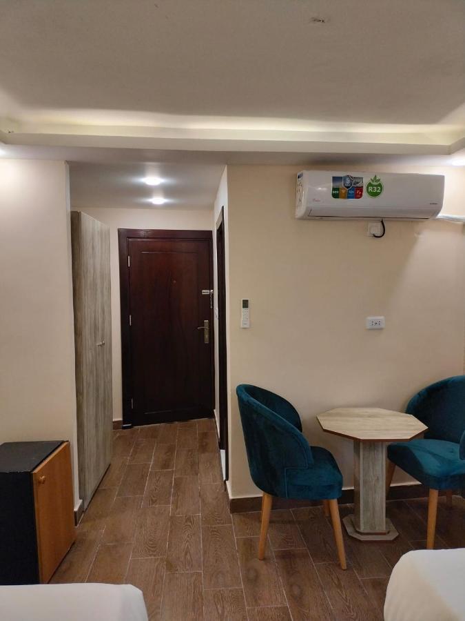 Old Street Apartment Wadi Musa Luaran gambar