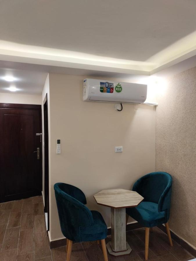 Old Street Apartment Wadi Musa Luaran gambar